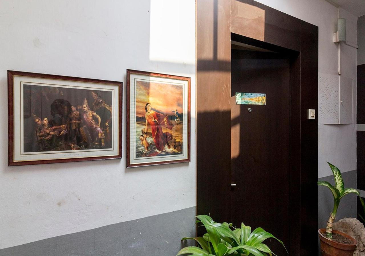 Neelam Bed & Breakfast Kolkata Exterior photo