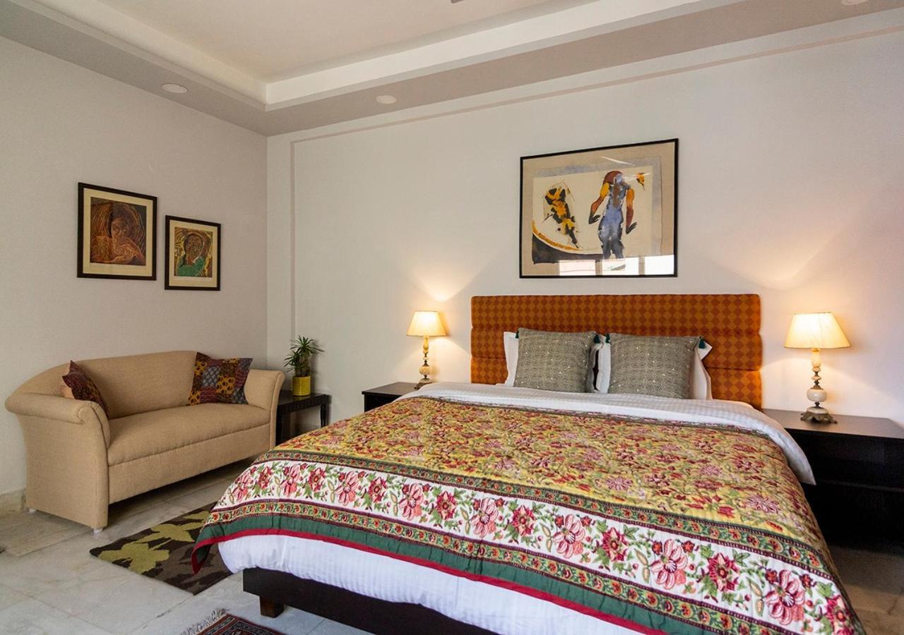 Neelam Bed & Breakfast Kolkata Exterior photo